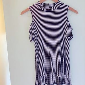 BCX black & white striped cold shoulder (M)